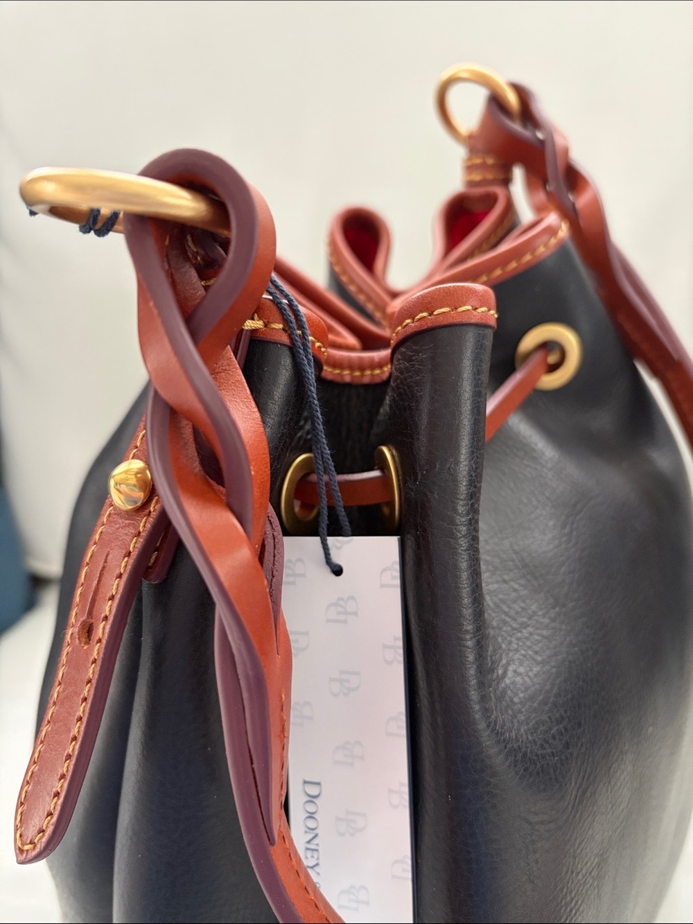 Dooney & Bourke TASHA Smooth Leather Bucket Bag with British Tan Trim NWT - Picture 4 of 11